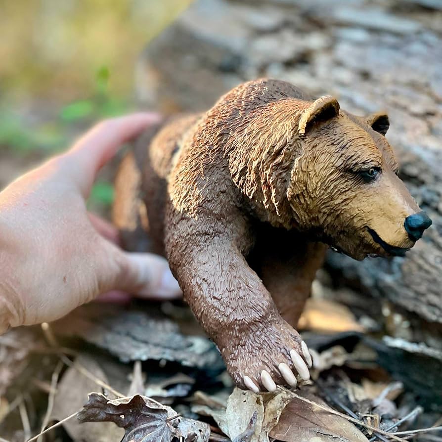 Amazon.com: Safari Ltd. Grizzly Bear - Hand-Painted